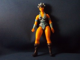 1983 Masters of the Universe Evil-Lyn - $4.20
