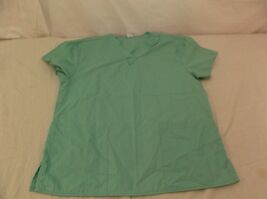 Blue Star Light Green Solid Color/ Pattern  Scrub Top 6674 - $13.65
