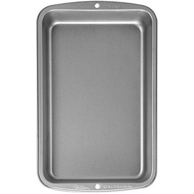 Wilton Recipe Right Non-Stick In Biscuit Brownie Pan, 11" x 7" x 1.5" Item image 2