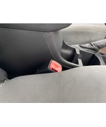Seat Belt Buckle Passenger Right Front Fits 2009-2014 Toyota MatrixFast ... - £40.38 GBP