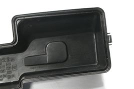 2000-2005 TOYOTA CELICA GT GTS ENGINE FUSE RELAY BOX HOLDER COVER  P6945 image 7