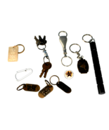 VINTAGE 9 LOT OF METAL &amp; OTHER TYPE KEY CHAINS CHECK PICTURES ALL OF SAM... - $15.99