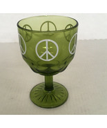 Vintage large footed goblet green glass with white peace signs mid centu... - $363.54 MXN