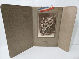 WW1 Three Young US Military Soldiers Portrait In Folder 1914 - 1918 Cleveland - £20.54 GBP