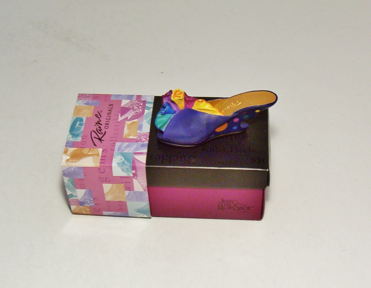 Just The Right Shoe Miniature Shoe Rio 1999 Style 25080 Raine Willits - $6.99