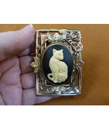 (cm185-6) sitting Cat kitty ivory color + black CAMEO brass Pin Pendant ... - $37.36 CAD