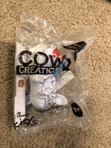 chick fil a cow creations green crayon 2019 kids meal toy new in packaging - $5.47 CAD