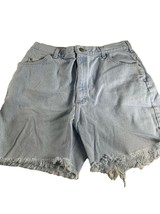 Lee Womens Shorts Size 18 Petite Light Denim Blue Jean Cut Offs Frayed Hems - $14.85