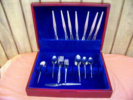 34 pc Shadow Weave Oneida West Bend Stainless Flatware Mid-Century - £46.39 GBP