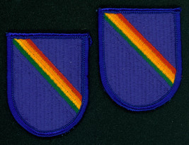 7TH SPECIAL OPERATIONS SUPPORT COMMAND, SOSC(A), 2 BERET FLASHES - $7.43