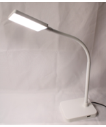 MaxLite Slim LED Desk Lamp with USB Port Adjustable Neck White NEW IN BOX - $279.40 MXN