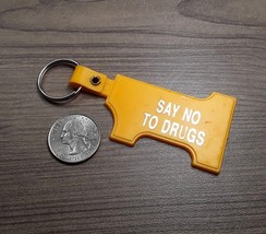 Yellow Plastic Keyring Keychain - #1 Say No To Drugs - £3.88 GBP