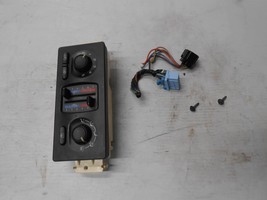 2004 Chevrolet Silverado 1500 Dashboard Climate Temperature Control Module - €48,32 EUR