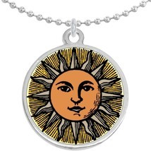 Vintage Sun Shine Rays Round Pendant Necklace Beautiful Fashion Jewelry - £8.59 GBP
