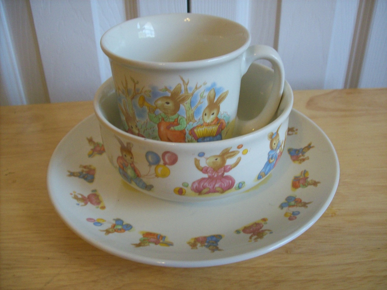 Primary image for Li'l Bunny 3pc. Child's Plate Set