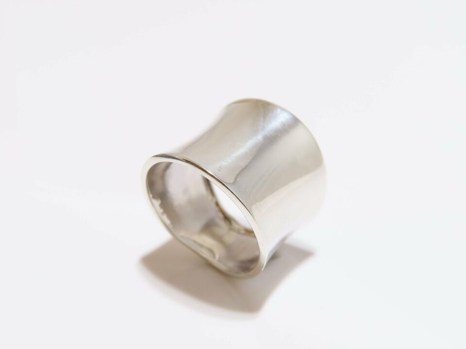 Sterling Silver Concave Band Ring
