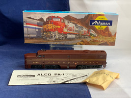 Vtg Athearn Trains in Miniature HO Model Diesel Passenger Locomotive in Box - £47.38 GBP