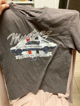 Ford Mustang American Classic Shirt Size M - $16.83