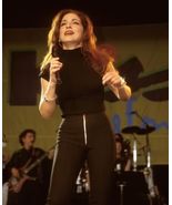 Gloria Estefan 8x10 Color Photograph - $298.06 MXN