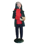 Vintage Byers Choice Carolers 1986 Man Sheet Music Red Scarf 13&quot; Damaged* - $497.07 MXN
