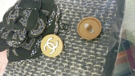 Chanel Button 20 mm yellow metal - £11.99 GBP