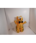 Huge garfield standing plush vintage - $282.35 MXN