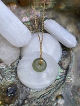 14kt Gold Disc Donut Shaped Green Real Jade Pendant Silver Necklace - £27.69 GBP