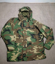 USGI Military Woodland Cold Weather Parka Large Regular Hooded Jacket - $95.00