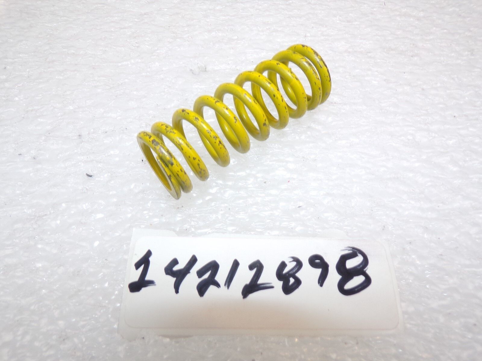 ACDelco GM 24212898 OEM 4T80-E Auto Trans Accumulator Piston Spring (Yel... - $7.66