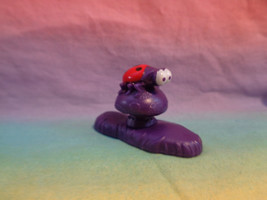 McDonald&#39;s 2017 Peyo Lady Bug Mushroom Lost Smurf Village Figure Toy #6 - £1.79 GBP