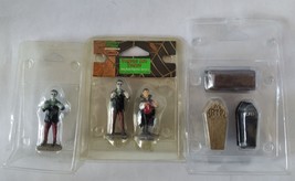 3 Lemax Spooky Town Accessories Vampire Zombie 3 Coffins Frankenstein&#39;s Monster - £23.34 GBP