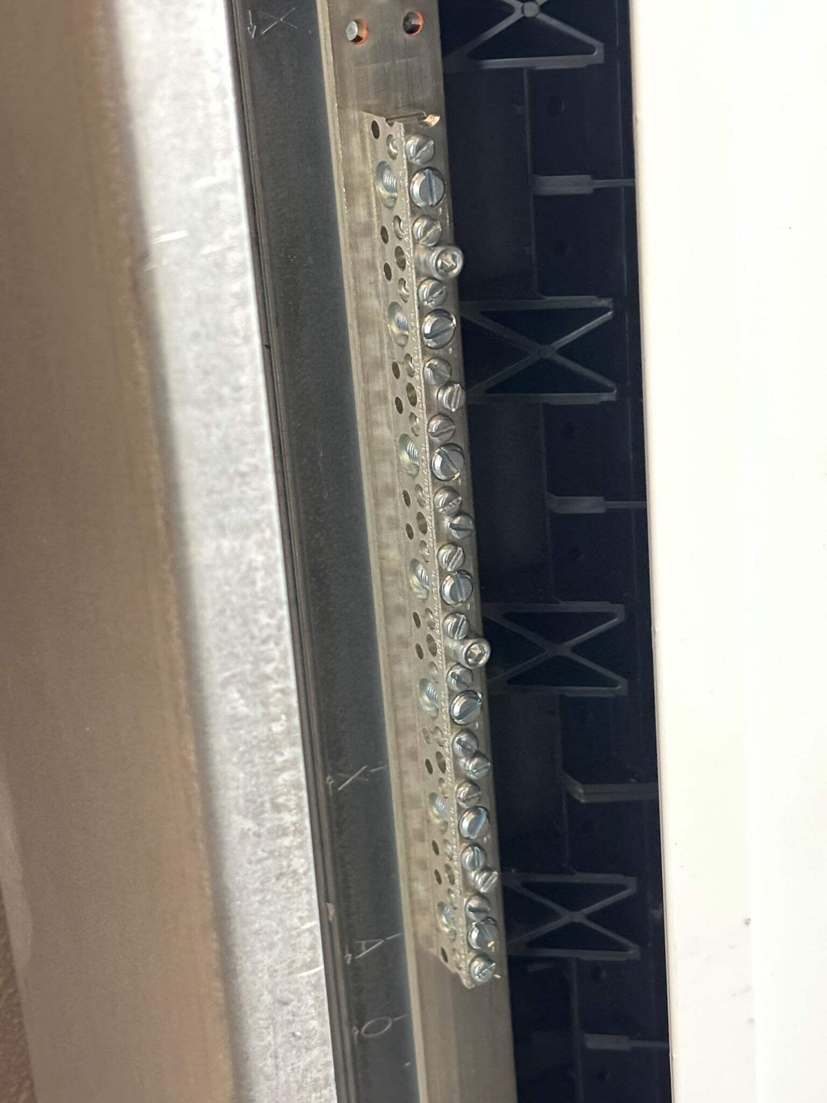 Siemens P1E‑42 400 A Panelboard Interior – 42 Circuit, 277/480 V Item image 6