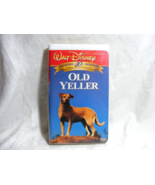 Vintage VHS Cassette Old Yeller - $460.95 MXN