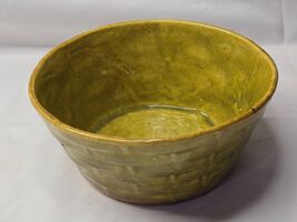 Vintage Mid-Century USA 7&quot; Round Pottery Planter Olive Basketweave Ceram... - $242.07 MXN