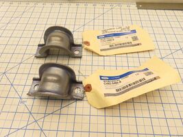 Ford CV6Z-5486-B Anti Sway Stabilizer Bar Bracket Clamp 2 Pack - €17,13 EUR