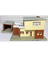 HO Scale Train home with Separated garage - £19.46 GBP