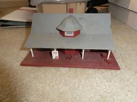 Vintage HO Scale Railroad Passenger Station Building - $18.81