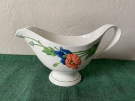 Villeroy &amp; Boch AMAPOLA Gravy Boat Germany Excellent Condition! - $47.90 CAD