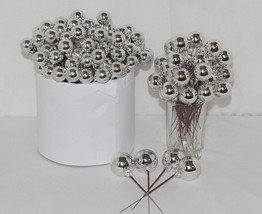 Unbranded Lot 135 Silver Holiday Ball Pick Decoration 3 Different Sizes - £46.90 GBP