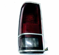 Glo Brite 175LX 1987 Chevrolet Pickup LH Tail Light w Chrome Trim Used w Wiring - £21.55 GBP