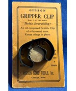 Vintage Gripper Clip Gibson Good Tools Inc Original Card Orange Mass USA - $149.46 MXN