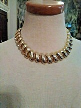 VINTAGE CHAIN NECKLACE GOLDEN FINISH  SQUIGGLY TEXTURED LINKS + DANGLE E... - £31.87 GBP