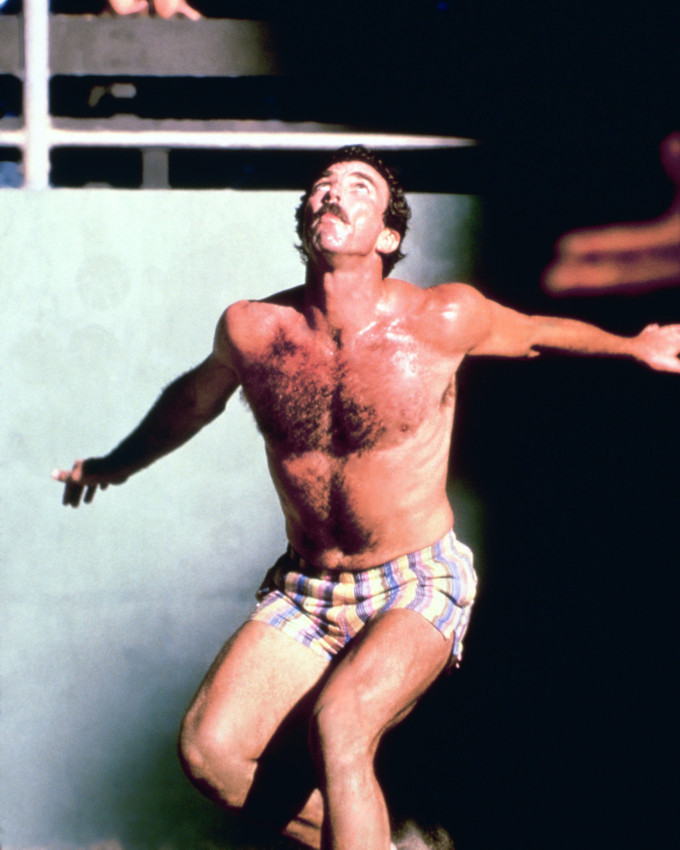 Tom Selleck 16x20 Poster bare chested playing volleyball