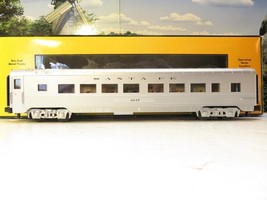 MTH TRAINS - 30-67729 - SANTA FE 60&#39; STREAMLINE PASSENGER CAR- &#39;0&#39;- LN- B12 - $1,066.99 MXN
