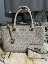 michael kors crossbody purse beige Bag With Wristlet Bundle.  Great Cond... - $69.78