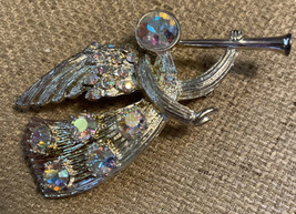 Eisenberg Ice Aurora Borealis Rhinestone Angel With Trumpet Brooch Christmas Pin - £15.68 GBP