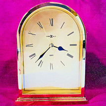 Vtg Howard Miller Metal Table Desk Mantle Gold Toned Quartz Clock Japan Movement - $59.35