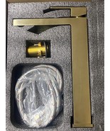 Single Hole Bathroom/Kitchen/Bidet Gold Faucet - $46.76 CAD