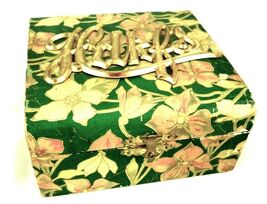 VTG Wallpaper Covered Handkerchief or Jewelry Box  Pink Silk Lining Vict... - $65.95