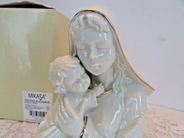 Mikasa Fine Porcelainholiday Elegance Madonna &amp; Child Lg Figurine Nib - £11.83 GBP